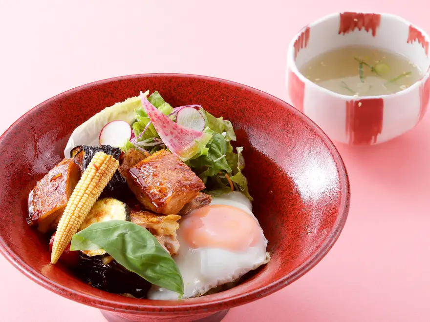 鶏鉄板料理 かしわ