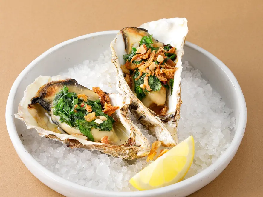 8TH SEA OYSTER Bar エイス シー オイスターバー