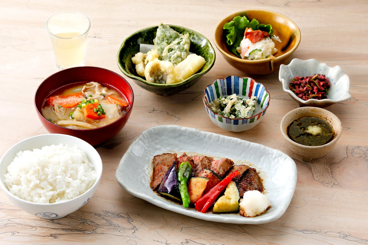 大かまど飯 寅福